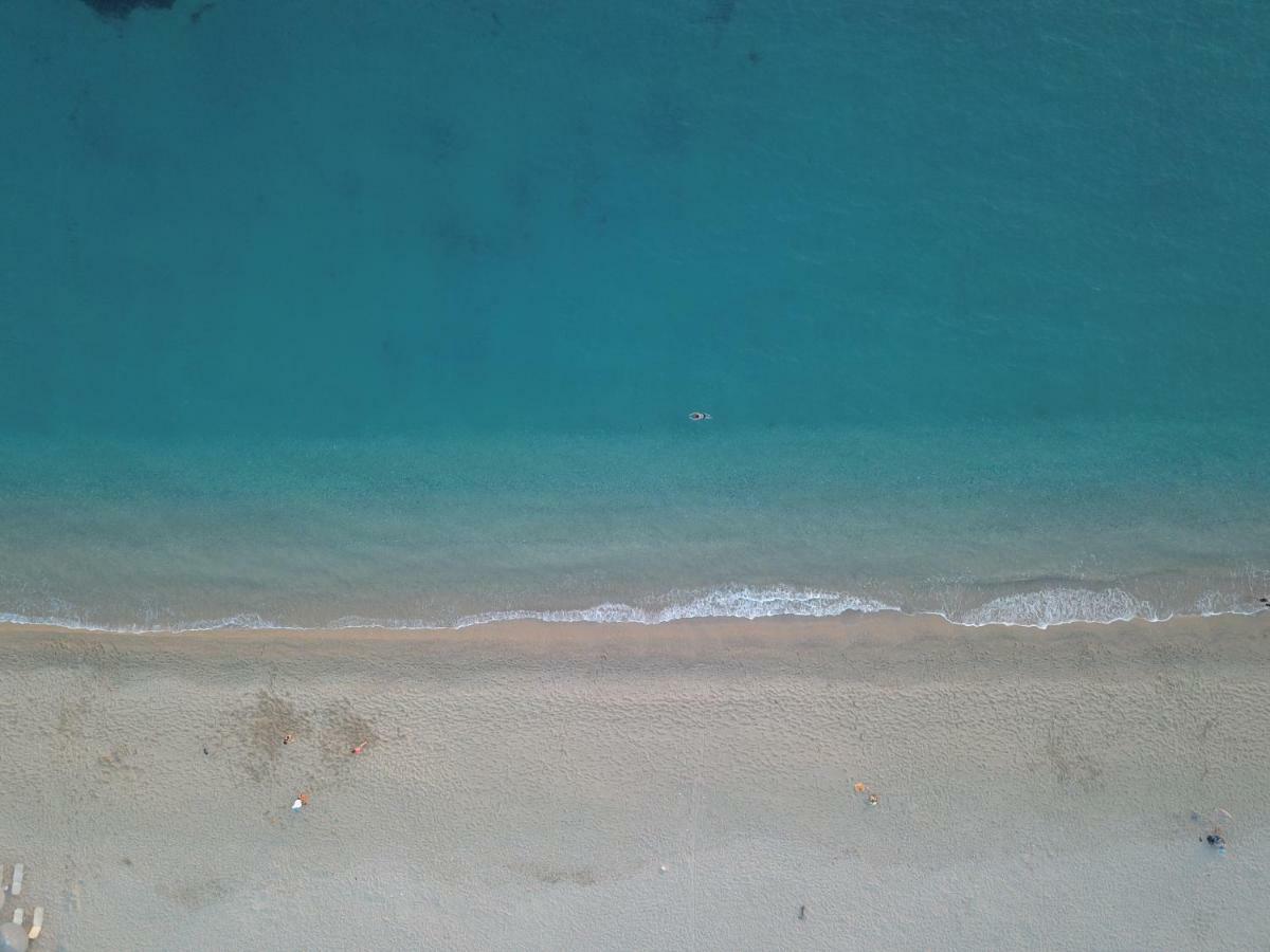 Riviera Perdika Hotel ภายนอก รูปภาพ