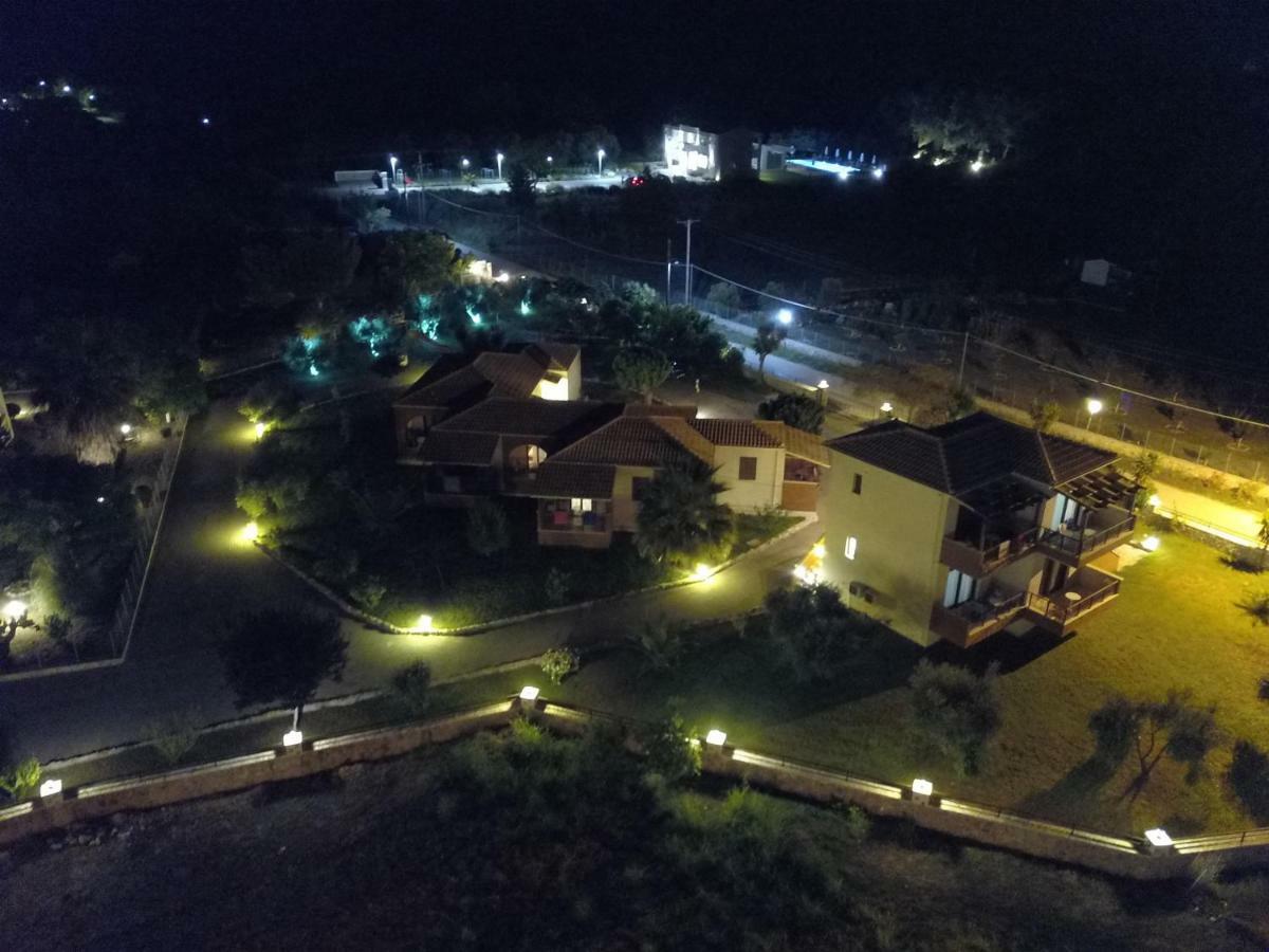 Riviera Perdika Hotel ภายนอก รูปภาพ